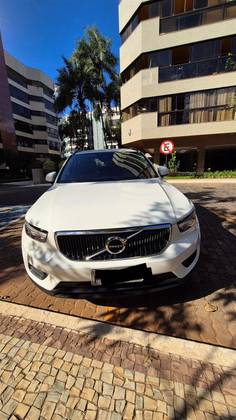 VOLVO XC40 2.0 T4 GASOLINA GEARTRONIC